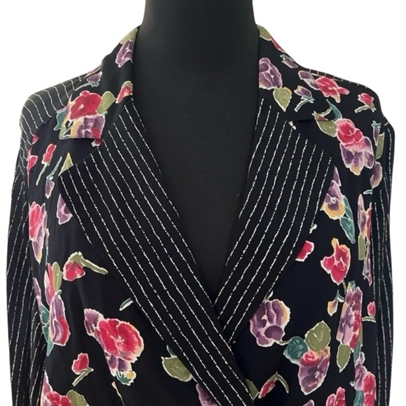 Vintage black floral striped blouse 6 - Picture 6 of 14